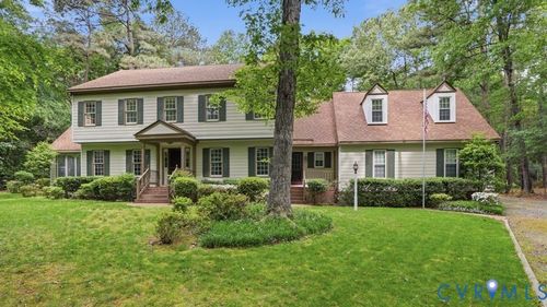8407 Knollwood Ct, Mechanicsville, VA, 23116-2924 | Card Image