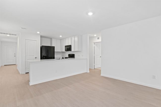 14213 Coness St, House other with 4 bedrooms, 2 bathrooms and null parking in Pilot Point TX | Image 9