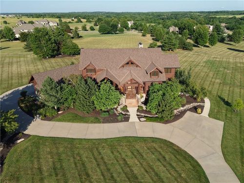 18153 Goddard Ct, Overland Park, KS, 66013-9085 | Card Image