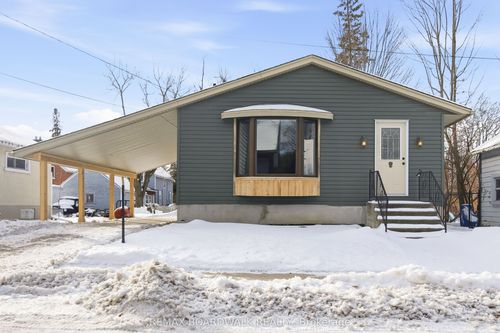 12 Prince St, Carleton Place, ON, K7C2M4 | Card Image