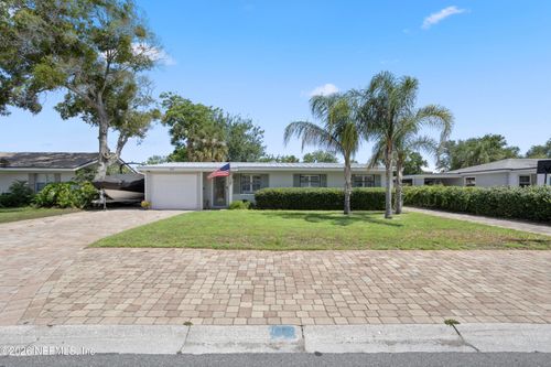 1215 15th Ave N, Jacksonville Beach, FL, 32250-3635 | Card Image