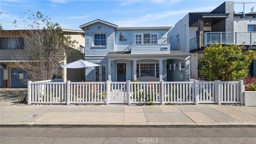 114 Roycroft Ave, Long Beach, CA, 90803-3144 | Card Image