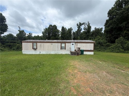 1576 Panther Pkwy, Smiths Station, AL, 36877-4514 | Card Image