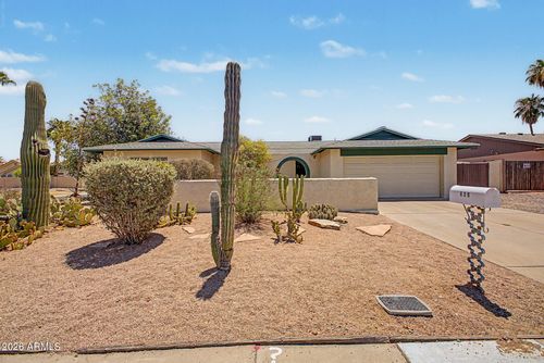 639 W Strahan Drive, Tempe, AZ, 85283 | Card Image