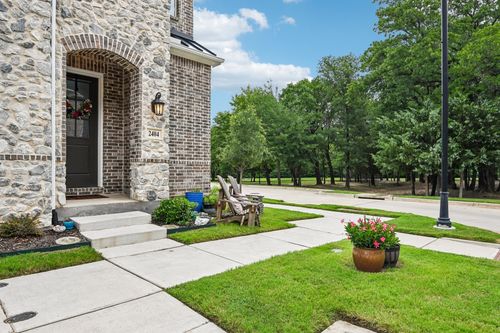 2404 Springhill Ave, Flower Mound, TX, 75028-5721 | Card Image