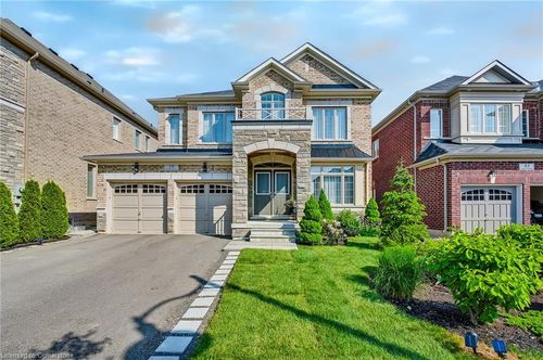 39 Avanti Cres, Waterdown, ON, L8B1W7 | Card Image