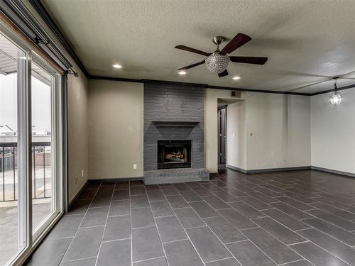 apt-294-3200 W Britton Rd, Oklahoma City, OK, 73120-2049 | Card Image