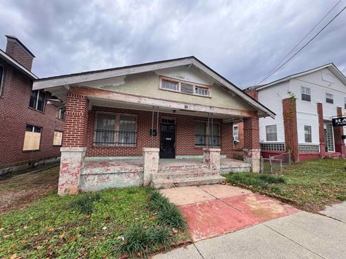 124 Pleasant St, Hot Springs, AR, 71901-4111 | Card Image