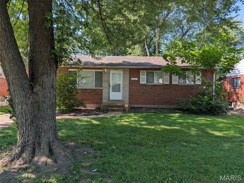 1122 Prigge Ave, Saint Louis, MO, 63138-2927 | Card Image