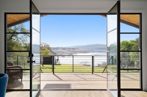 1405 Cat Hollow Club Dr, Spicewood, TX, 78669-2639 | Card Image