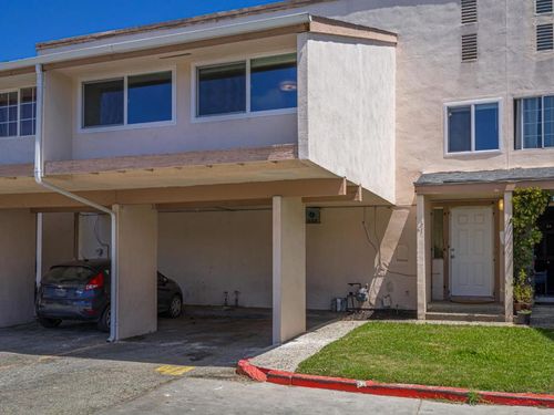 41-919 Acosta Plz, Salinas, CA, 93905-1349 | Card Image