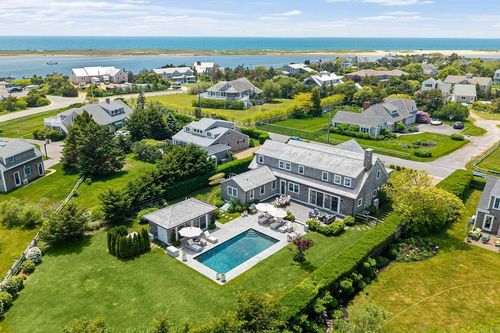 17 Katama Point, Edgartown, MA, 02539 | Card Image