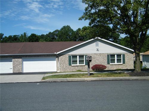 4120 Champagne Dr, EMMAUS, PA, 18049-5257 | Card Image