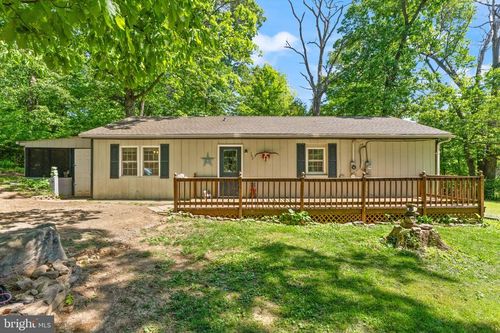 700 Tomahawk Trl, WINCHESTER, VA, 22602-1359 | Card Image