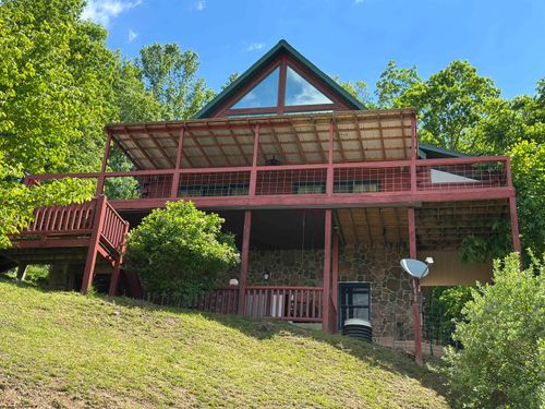 717 Lakeview Dr, Horner, WV, 26372-7702 | Card Image