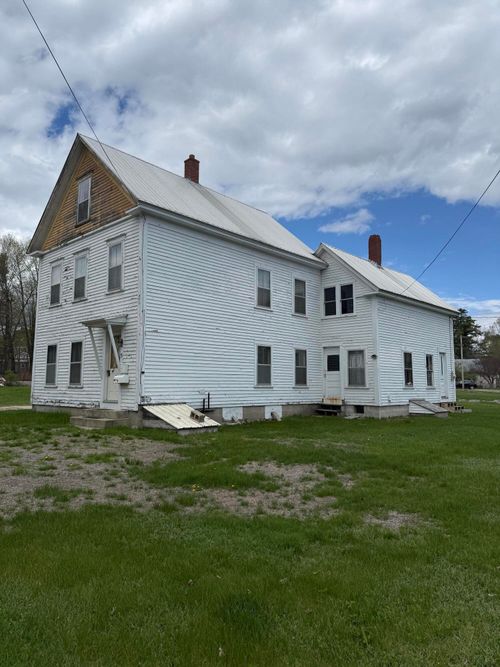 5 Nichol Street, Paris, ME, 04281 | Card Image