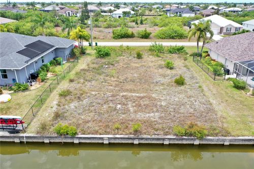 15124 Taurus Cir, PORT CHARLOTTE, FL, 33981-4246 | Card Image