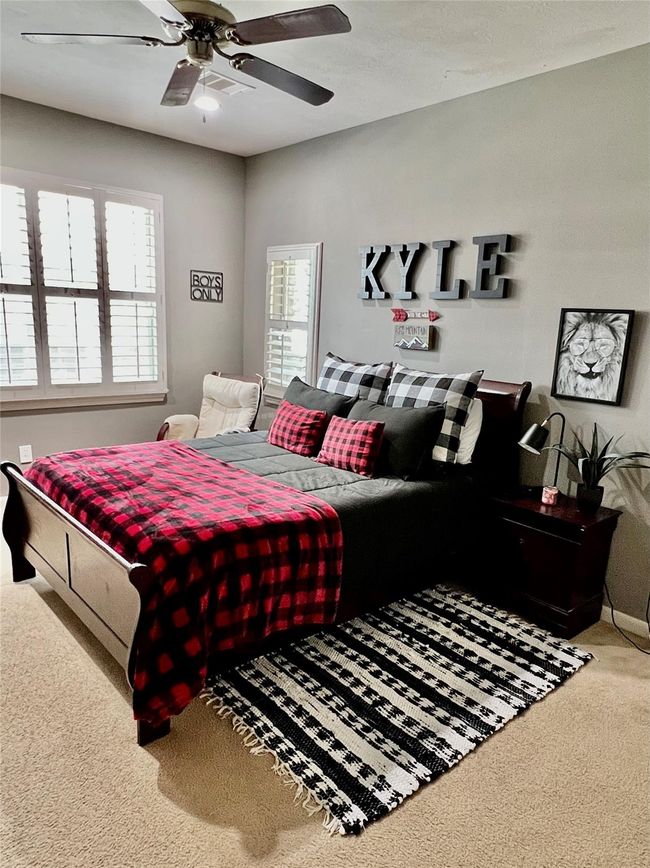 Secondary bedroom on the first floor | Image 29