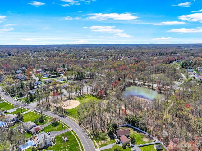 7 Arthurs Ct, House other with 6 bedrooms, 4 bathrooms and null parking in Manalapan NJ | Image 58