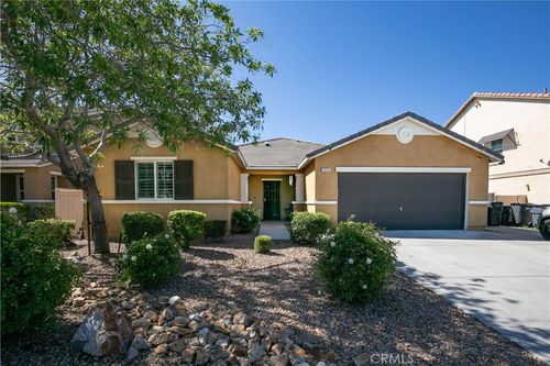 3550 Emerald Ln, Lancaster, CA, 93535-6279 | Card Image