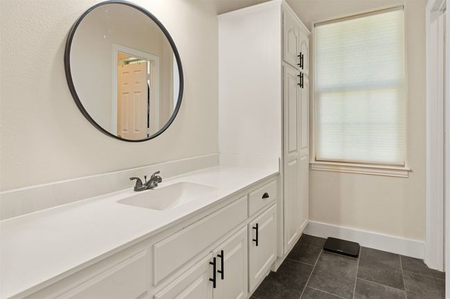109 Enchanted Dr, House other with 4 bedrooms, 2 bathrooms and null parking in Enchanted Oaks TX | Image 19