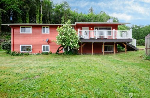 388 Garrard Creek Rd, Oakville, WA, 98568-9710 | Card Image