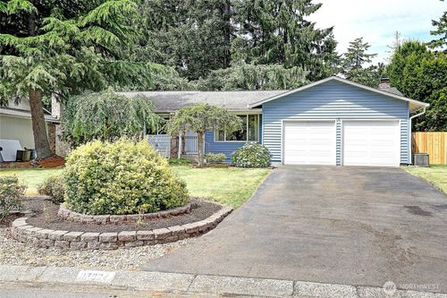 17024 24th Ave Se, Bothell, WA, 98012-6540 | Card Image