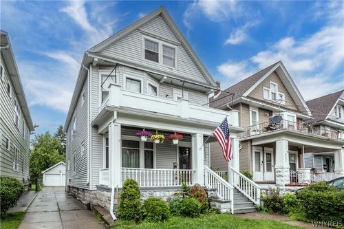 230 N Park Ave, Buffalo, NY, 14216-2440 | Card Image