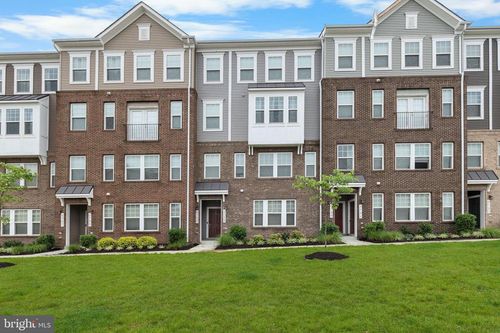 253-9735 Tealbriar Dr, UPPER MARLBORO, MD, 20772-3986 | Card Image