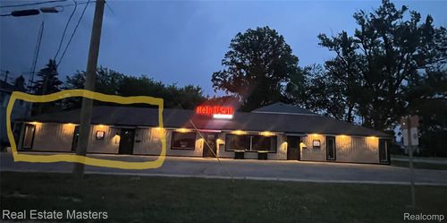 2004 10th Ave, Port Huron, MI, 48060-3154 | Card Image