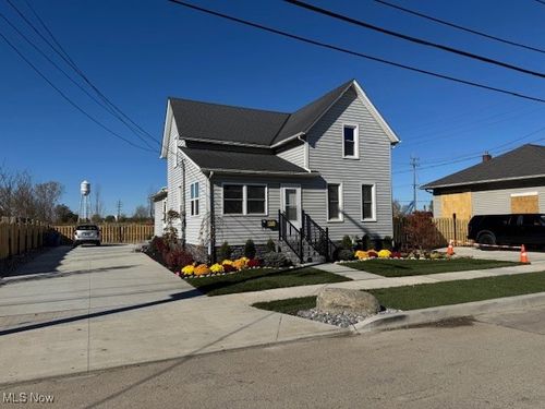 3944 Church St, Willoughby, OH, 44094-6204 | Card Image