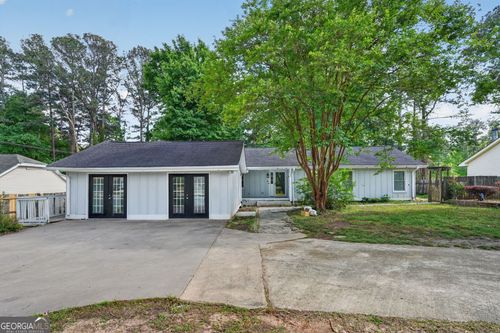 3285 Old Salem Rd Se, Conyers, GA, 30013-2257 | Card Image