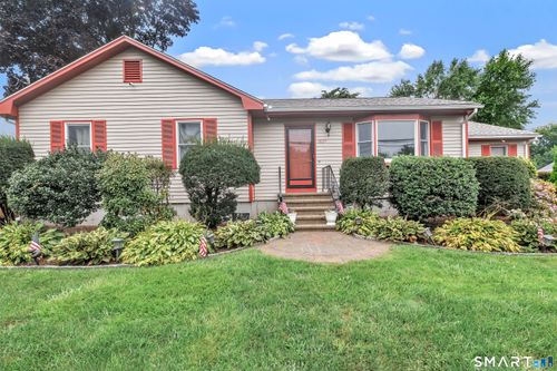 1827 Nichols Ave, Stratford, CT, 06614-1711 | Card Image