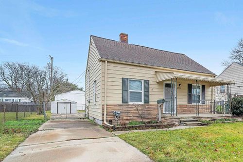 22456 Gascony Ave, Eastpointe, MI, 48021-2531 | Card Image