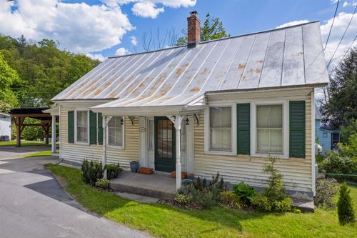 20 Vt Rte 113, Chelsea, VT, 05038-9010 | Card Image