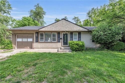 8600 E 114th St, Kansas City, MO, 64134-3615 | Card Image