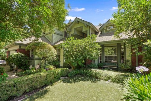 2214 Isle Royale Ln, Davis, CA, 95616-6616 | Card Image