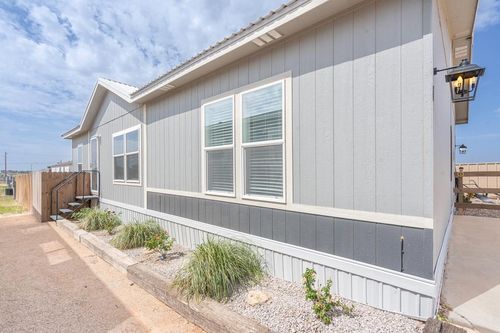 7 Nw Bit Ct, Andrews, TX, 79714-2055 | Card Image