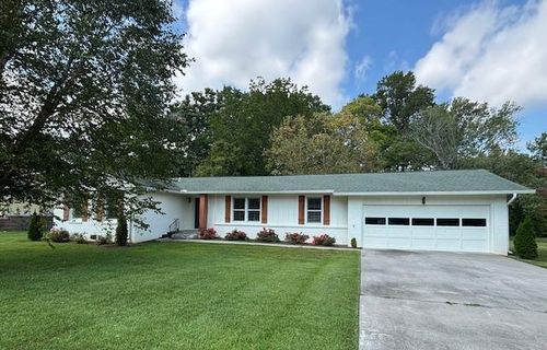 313 Springhill Dr Ne, Cleveland, TN, 37312-5032 | Card Image