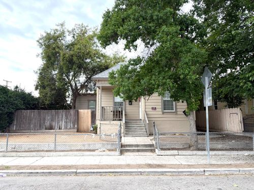 129 N Park Ave, Fresno, CA, 93701-1722 | Card Image