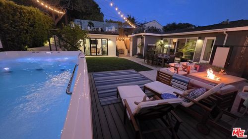 13133 Dewey Street, Los Angeles, CA, 90066 | Card Image