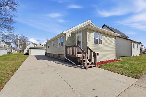 820 Minnesota Avenue, North Fond Du Lac, WI, 54937 | Card Image