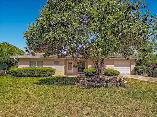 211 Nw Monroe Cir N, St Petersburg, FL, 33702-6750 | Card Image
