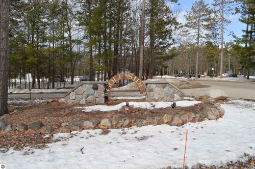 773 Golf Side Dr, Kalkaska, MI, 49646 | Card Image