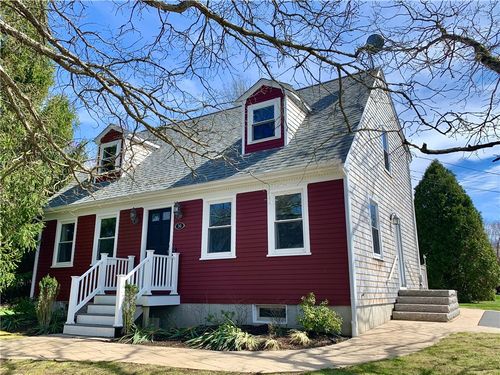 36 Brooks Farm Dr, Bristol, RI, 02809-2718 | Card Image