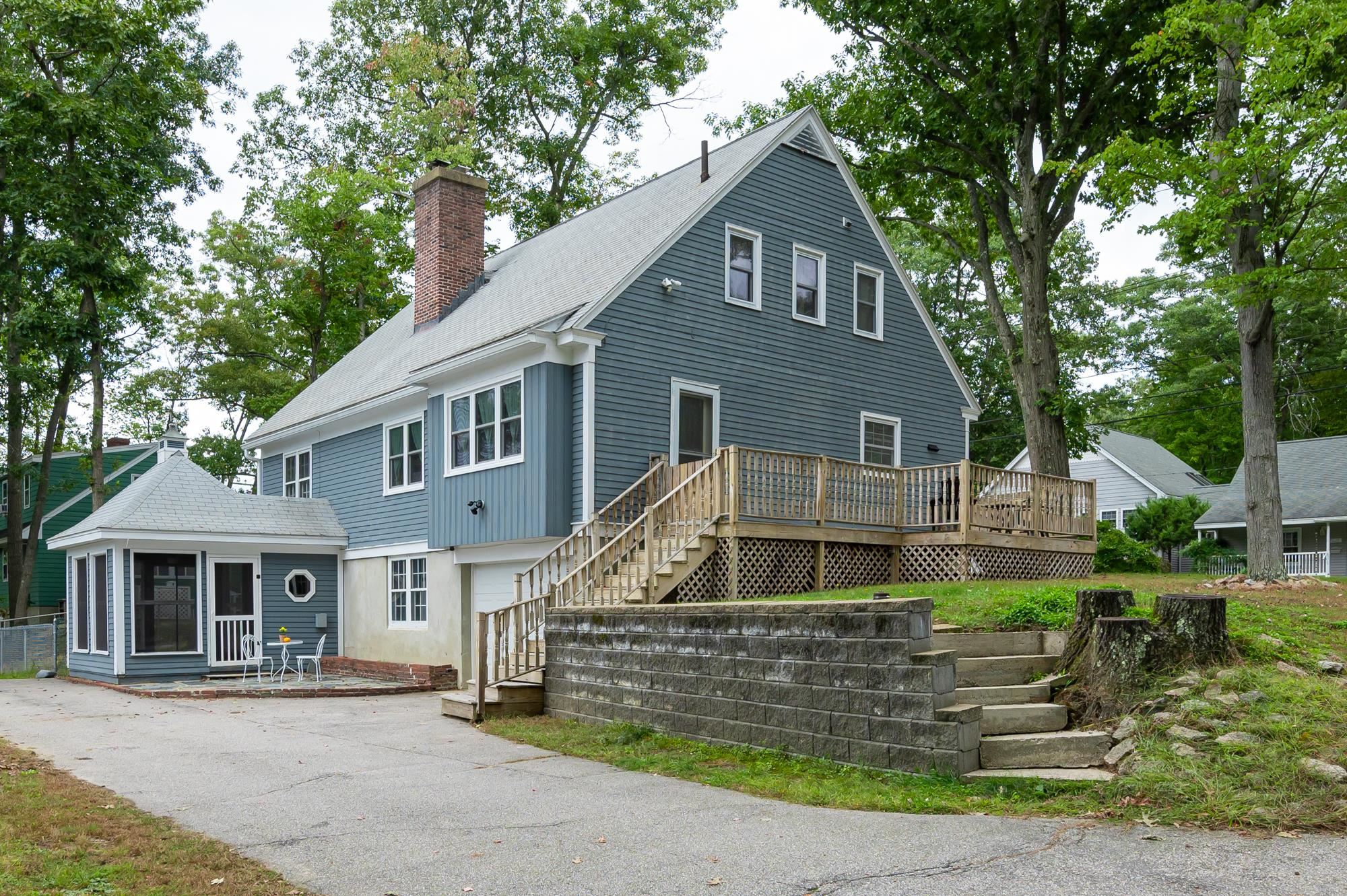 Hillhaven Rd, Manchester, NH 03104