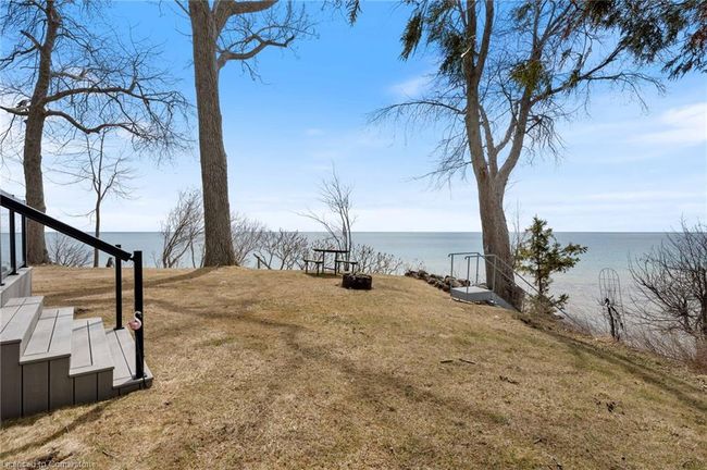 60 Lakeside Dr, House other with 3 bedrooms, 2 bathrooms and 4 parking in Nanticoke ON | Image 33