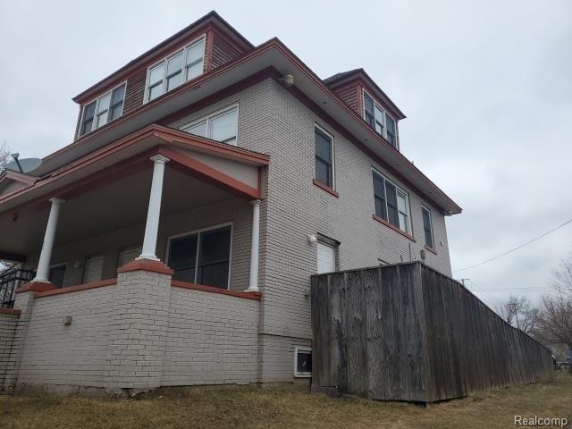 Commercial Sale in Flint 4