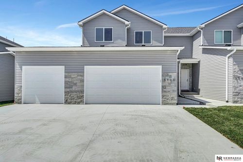 5909 S 94th St, Lincoln, NE, 68526-9816 | Card Image