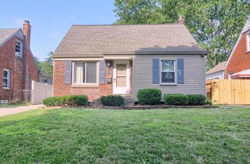 3011 N Connecticut Ave, Royal Oak, MI, 48073-3584 | Card Image